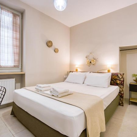 Pagrati/Hilton Area, Bentzi Apartment Athens Luaran gambar